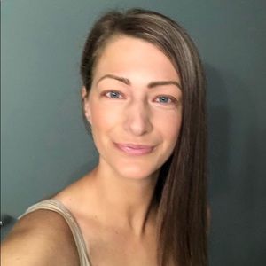 Meet your Posher, Candice